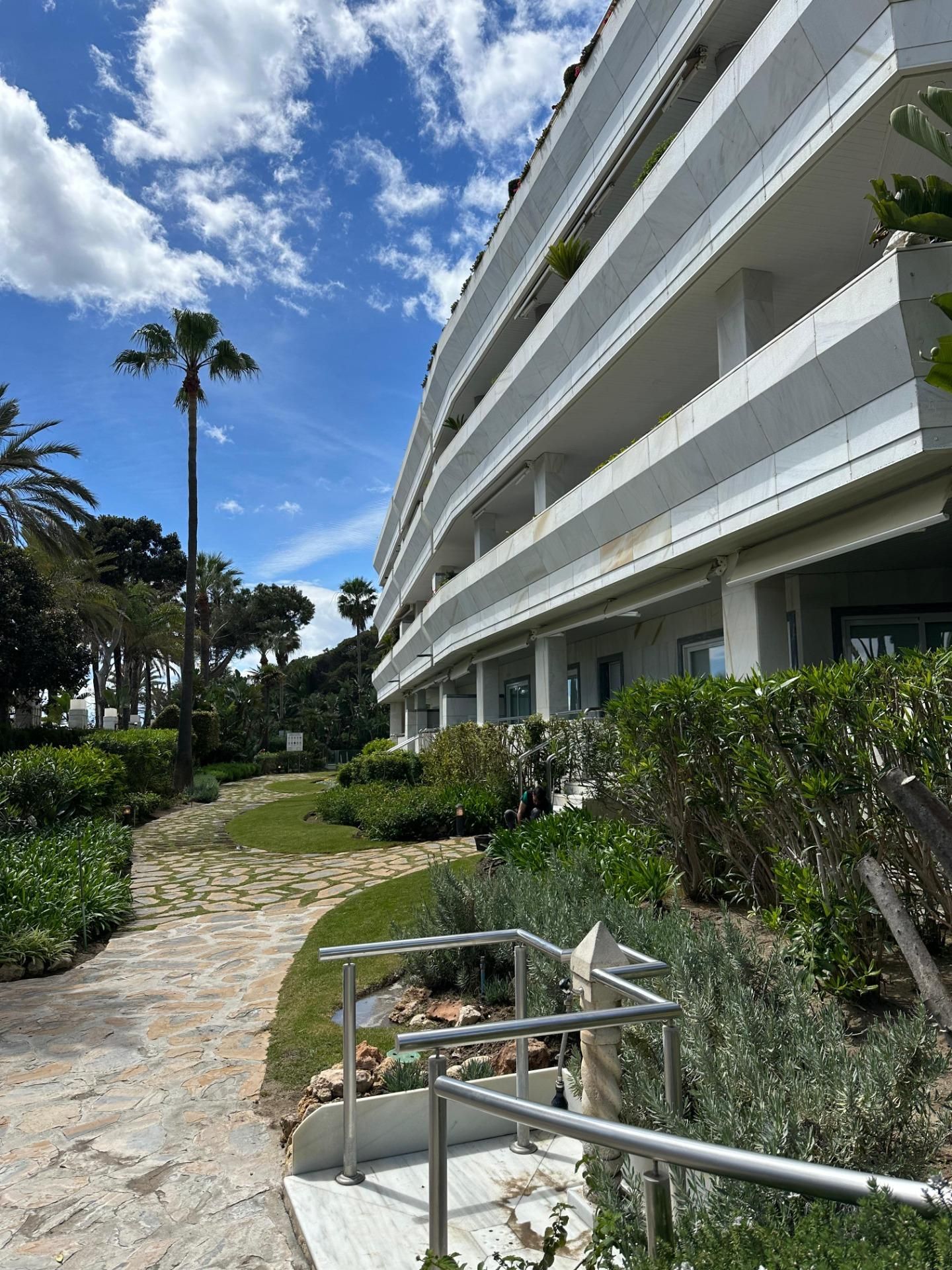 Exterior view of Flat for sale in Marbella  with Air Conditioner, Terrace and Storage room