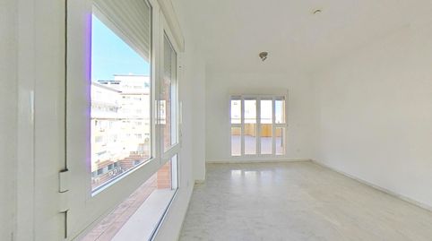 Foto 3 de Apartamento en venta en Av Aeronaútica, Urbadiez - Entrepuentes, Sevilla Capital