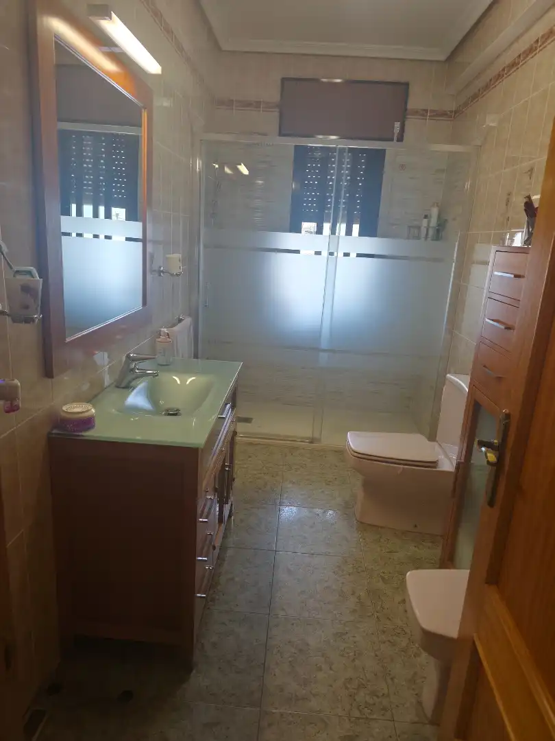Bany de Casa o xalet en venda en Burujón amb Aire condicionat, Calefacció i Jardí privat