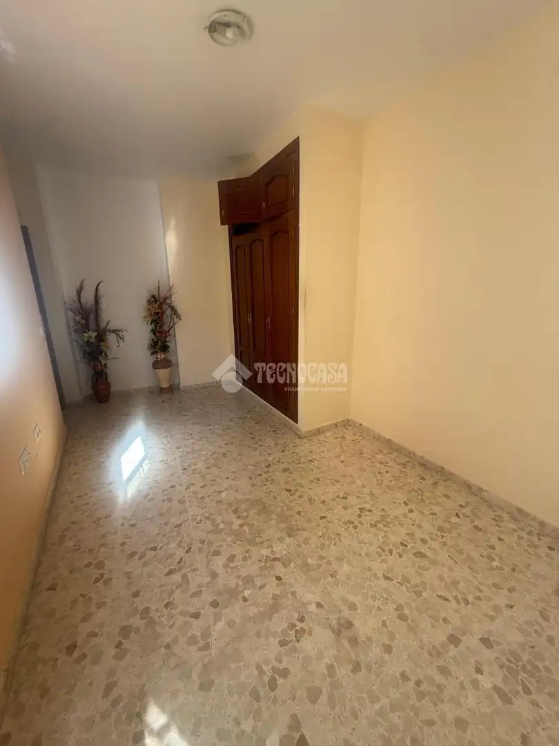 Piso en venta en Cártama con Terraza y Balcón