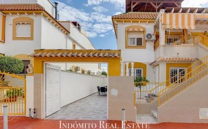 Exterior view of House or chalet for sale in Torrevieja  with Air Conditioner, Heating and Private garden