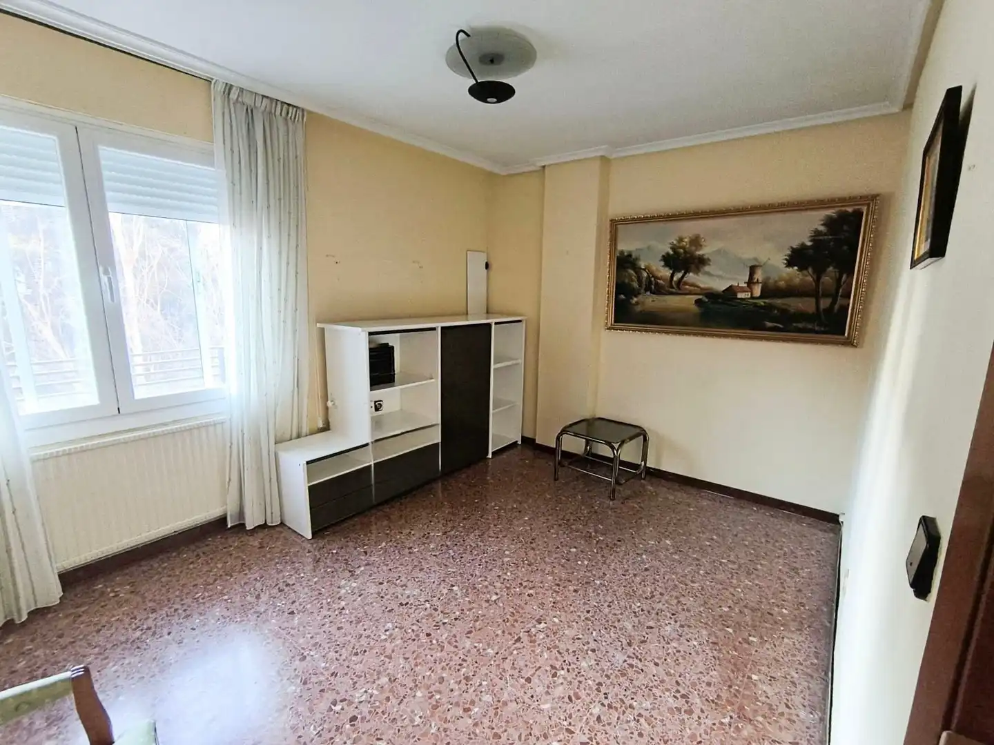 Living room of Flat for sale in Zaragoza  with Air Conditioner, Heating and Terrace