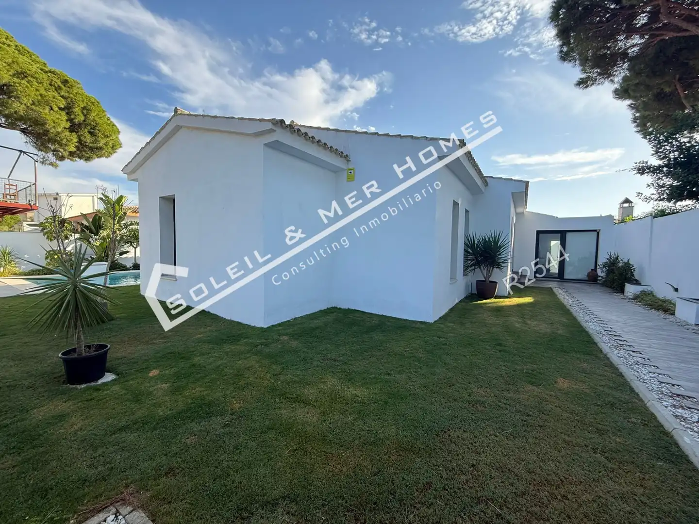 Vista exterior de Casa o xalet en venda en El Puerto de Santa María