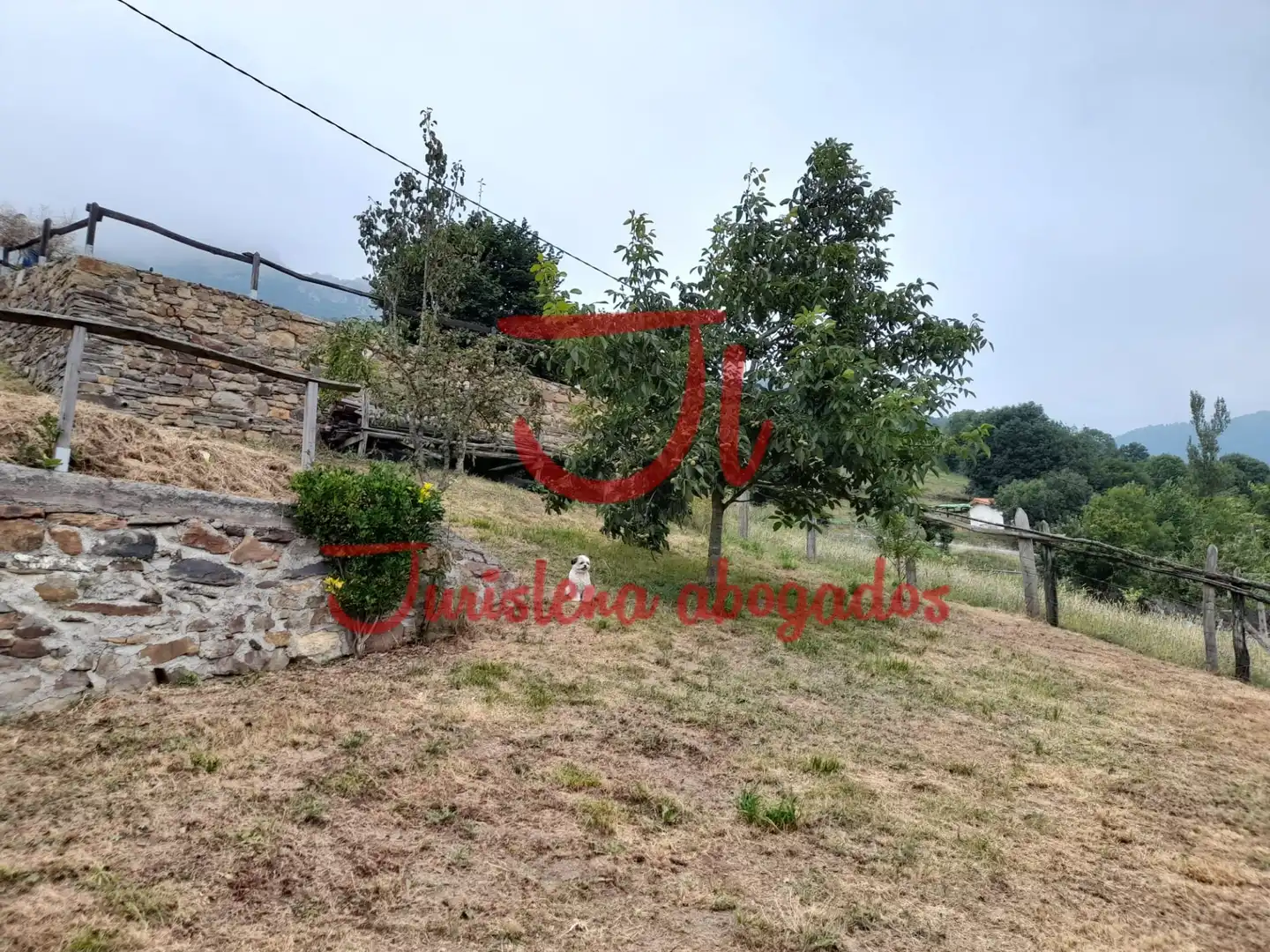 Casa adosada en venta en Quirós