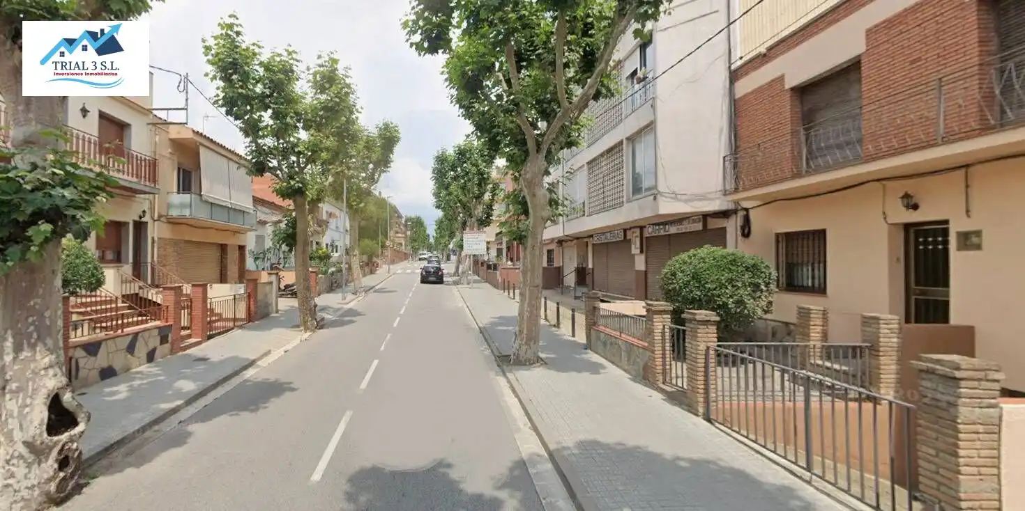 Piso en venta en Avenida CANOVELLES, imagen 2