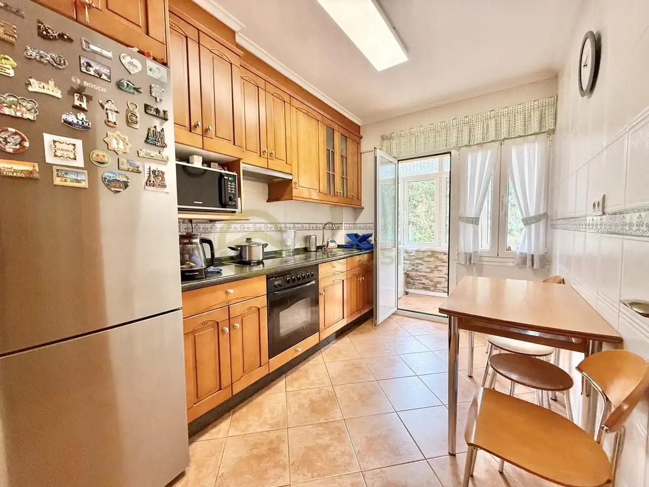 Cocina de Piso en venta en Avilés con Calefacción, Terraza y Amueblado