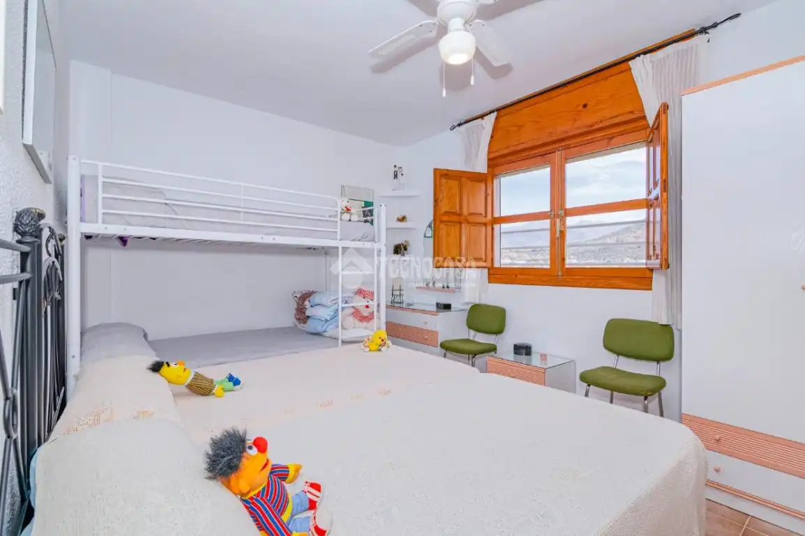 Bedroom of Houses for sale in Loja  with Air Conditioner, Terrace and Balcony