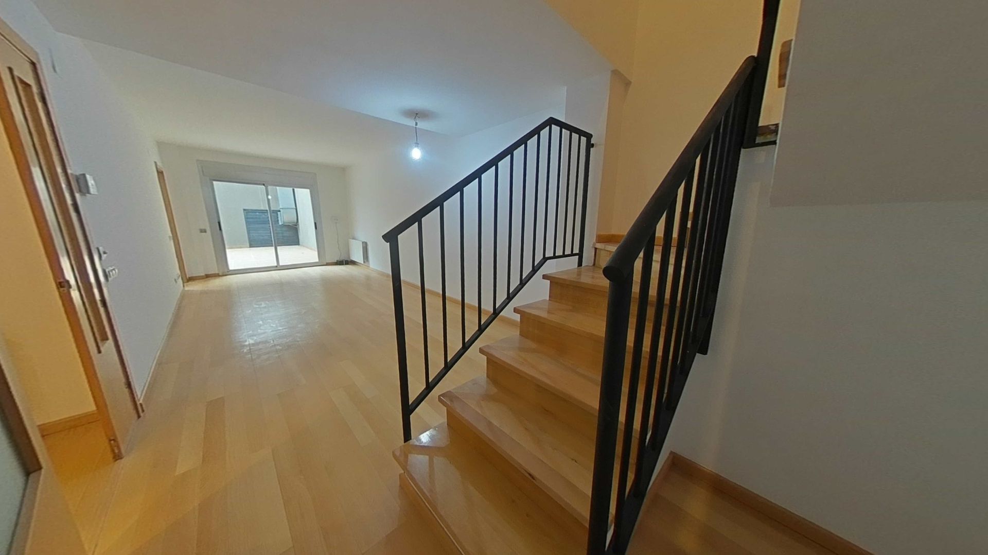 Planta baja for sale in  Barcelona Capital  with Air Conditioner, Parquet flooring and Oven