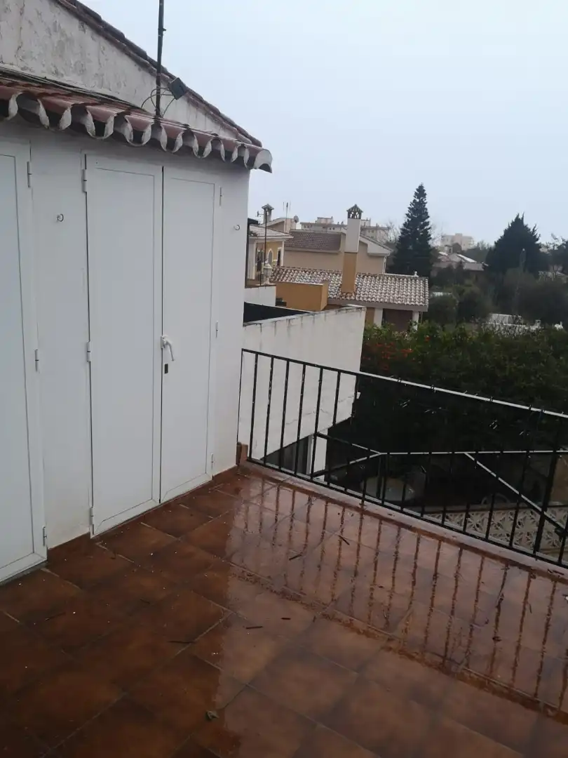 Adossat amb piscina de lloguer a El Pinillo, imagen 13