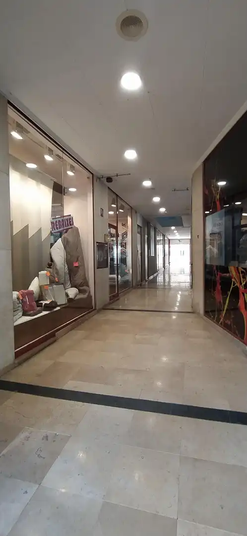 Commercial properties for sale in Tortosa
