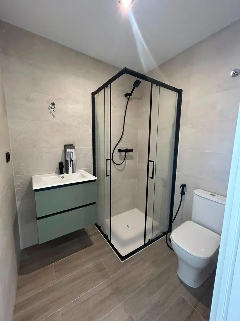Baño de Dúplex en venta en Antequera con Calefacción, Terraza y Balcón