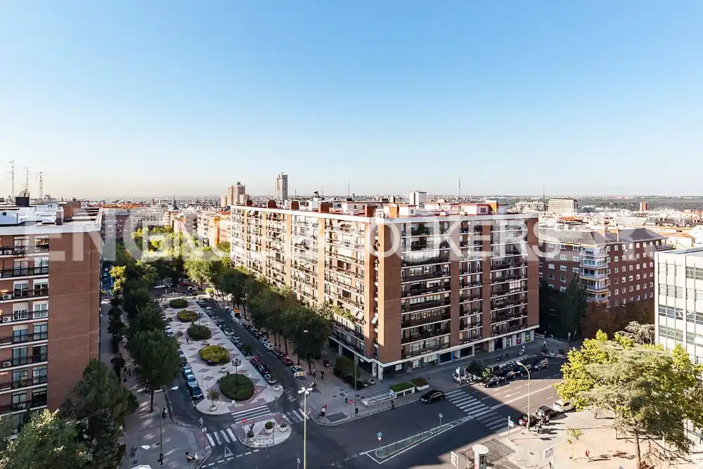 Piso con ascensor en alquiler en Donoso Cortés, imagen 25
