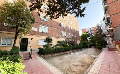 Exterior view of Flat for sale in  Madrid Capital  with Air Conditioner, Heating and Terrace