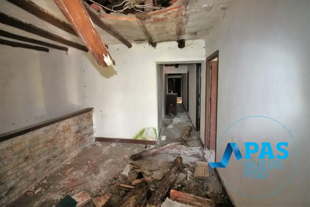 Casa o xalet en venda en Solórzano amb Jardí privat