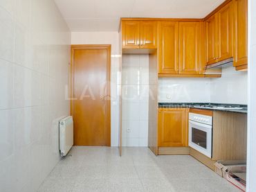 Pis amb balcó en venda a Sant Martí