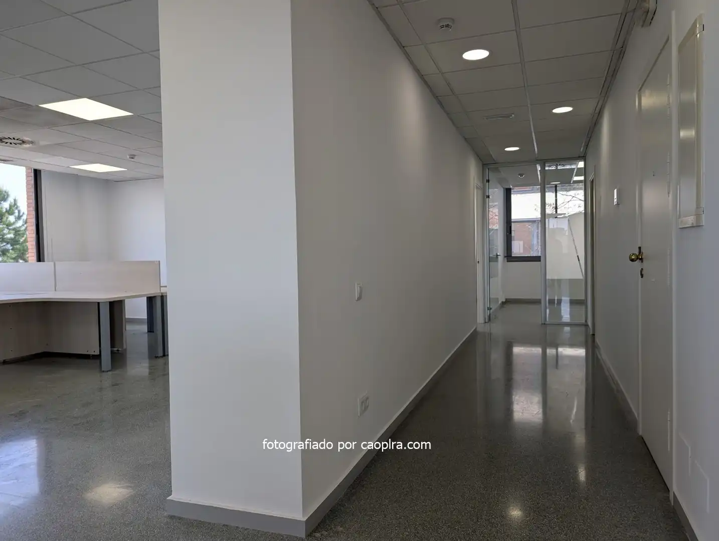 Office for rent in Sant Just Desvern  with Air Conditioner and Heating