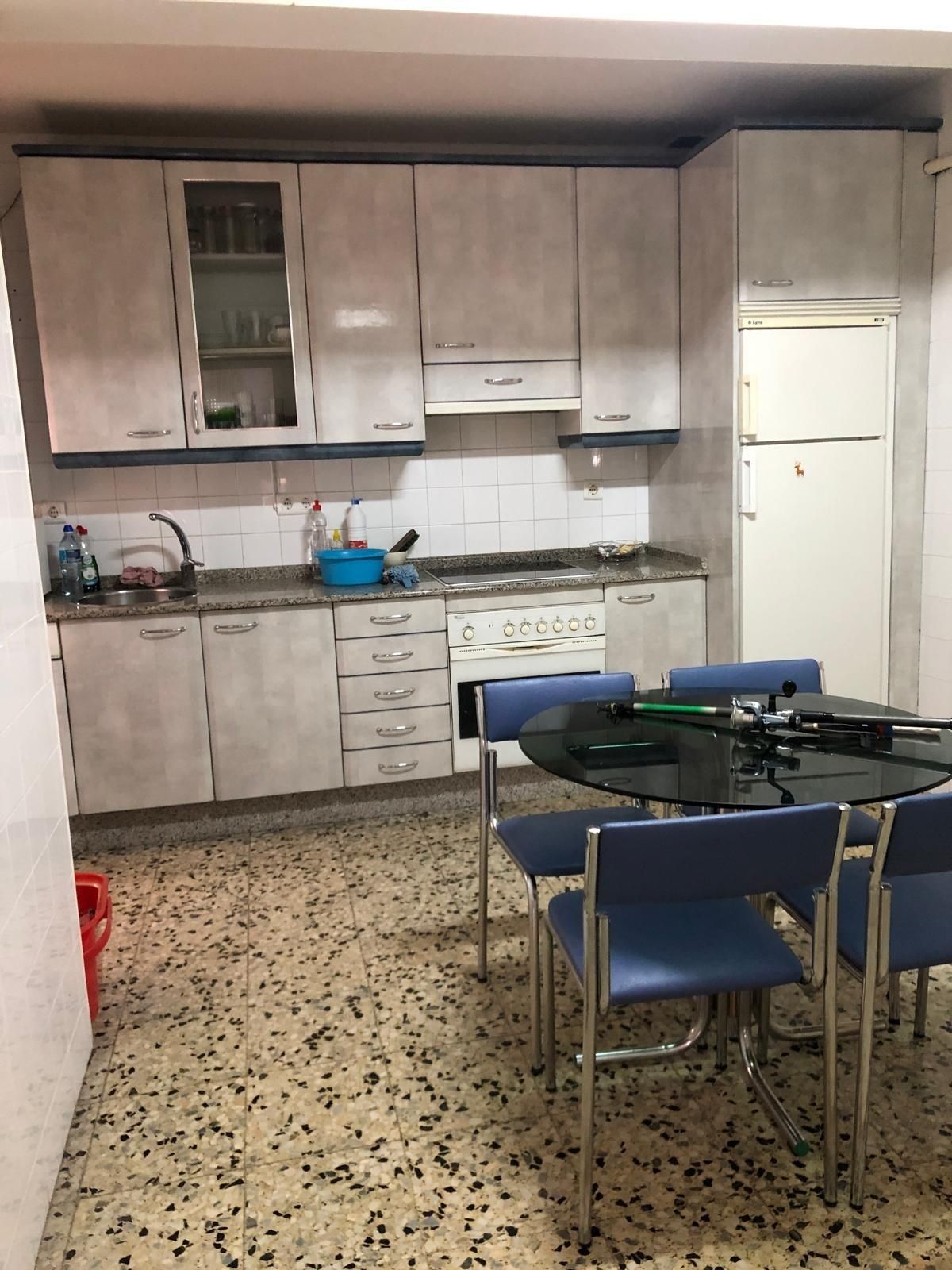 Kitchen of Flat for sale in Ponferrada  with Heating and Terrace