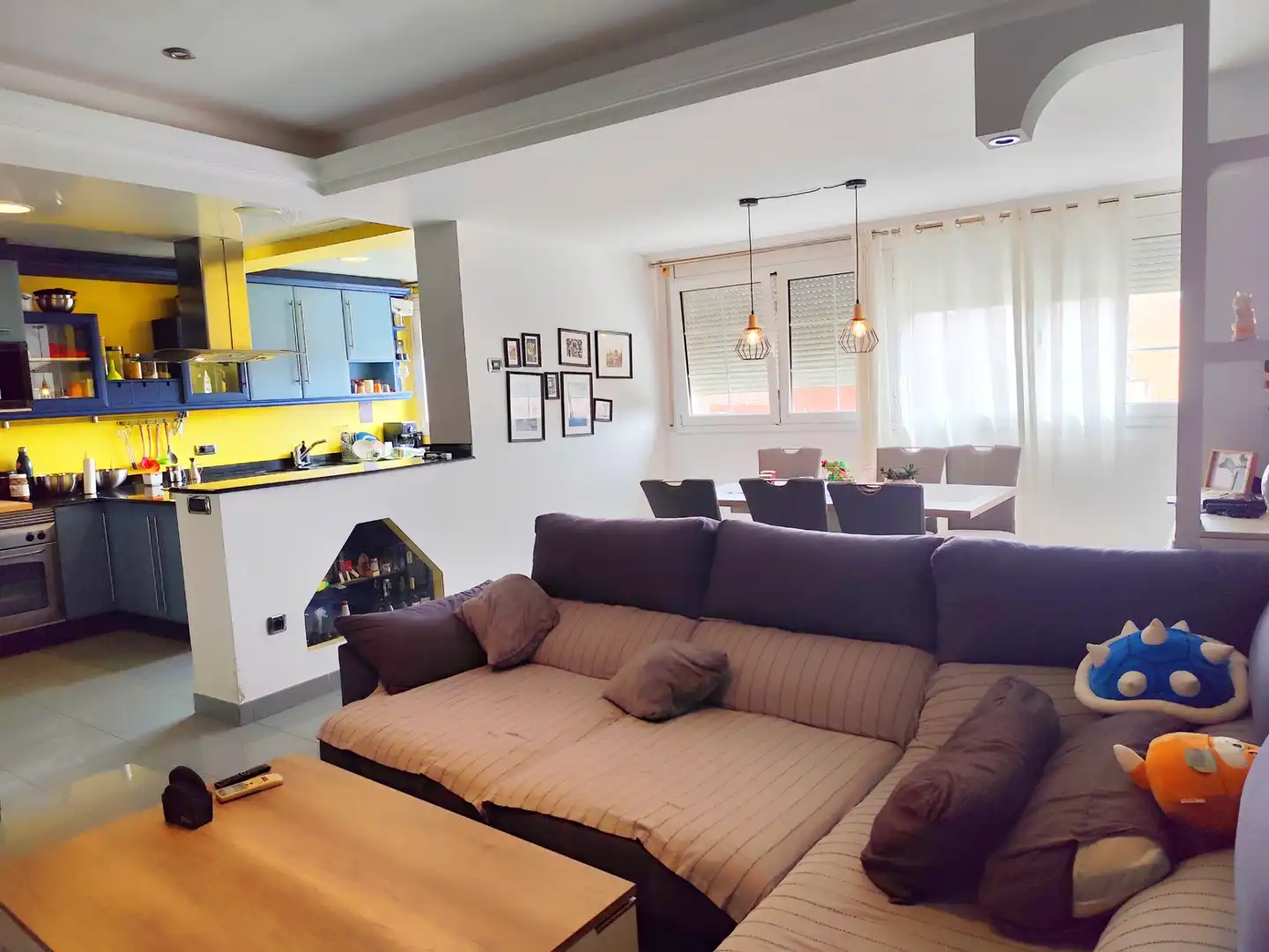 Living room of Flat for sale in Vilanova del Camí  with Air Conditioner, Heating and Oven