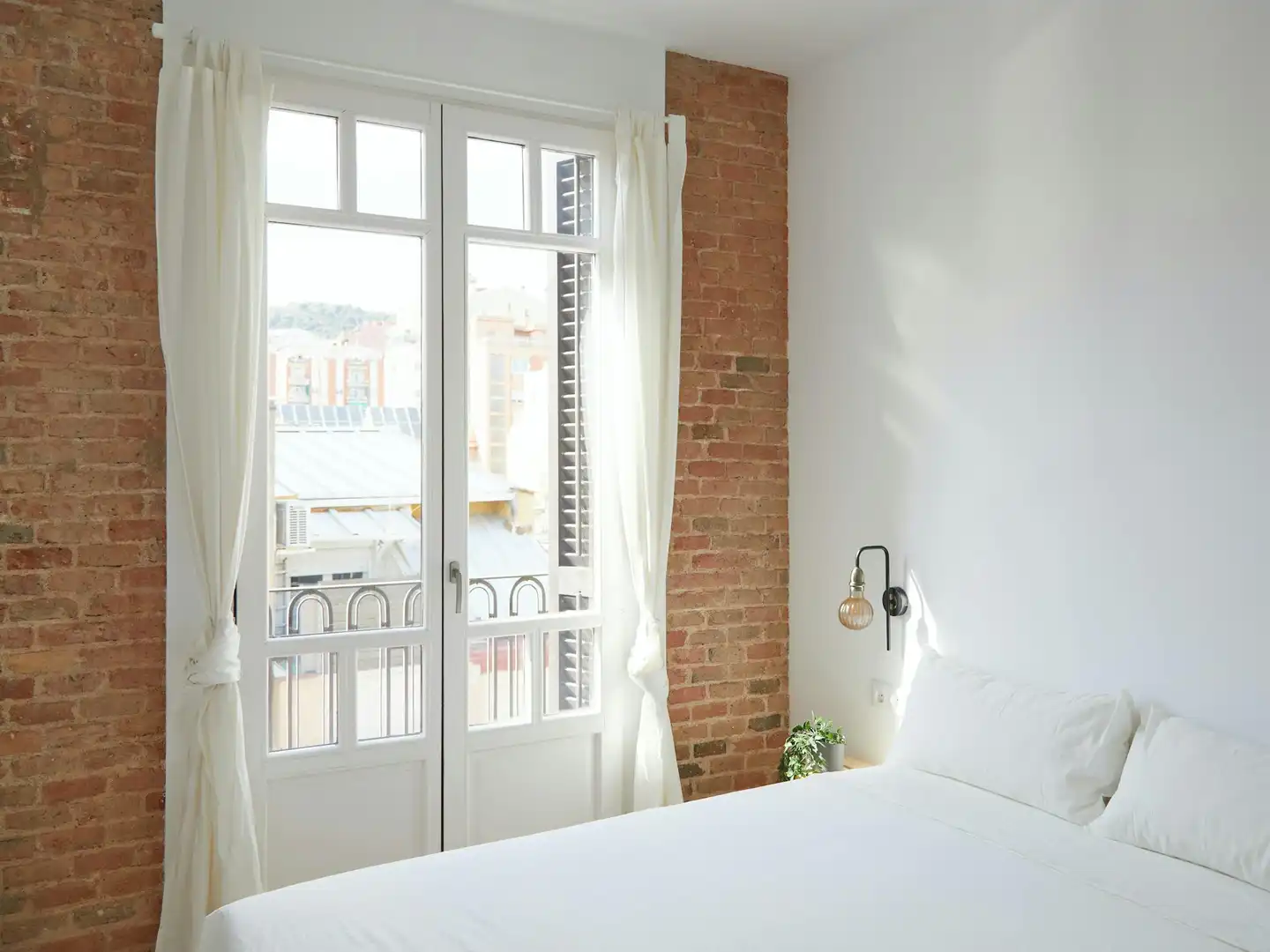 Bedroom of Flat for rent in Barcelona  with Air Conditioner, Heating and Furnished