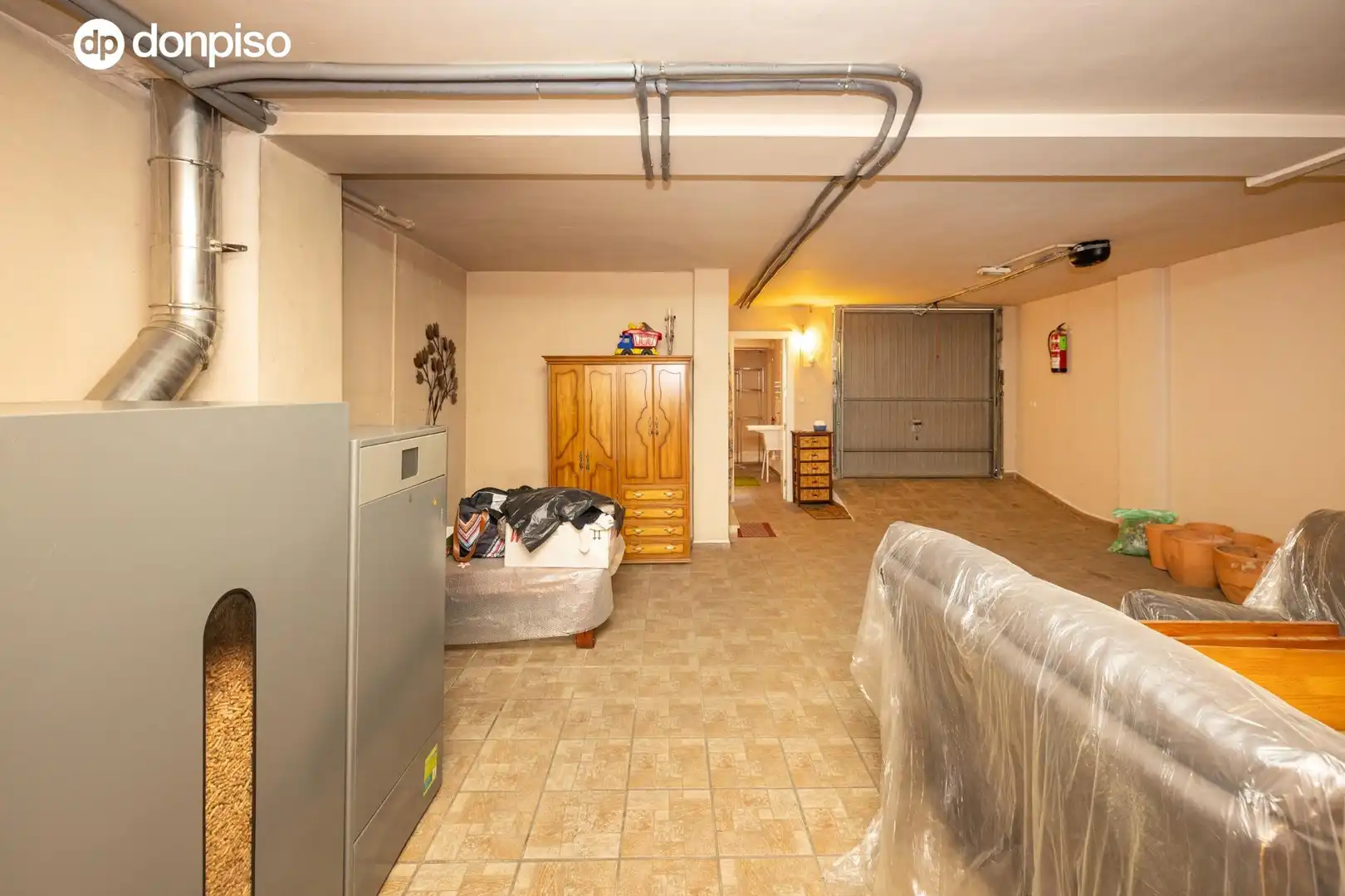 Casa aparellada amb terrassa en venda a MARIA PINET 10, imagen 44