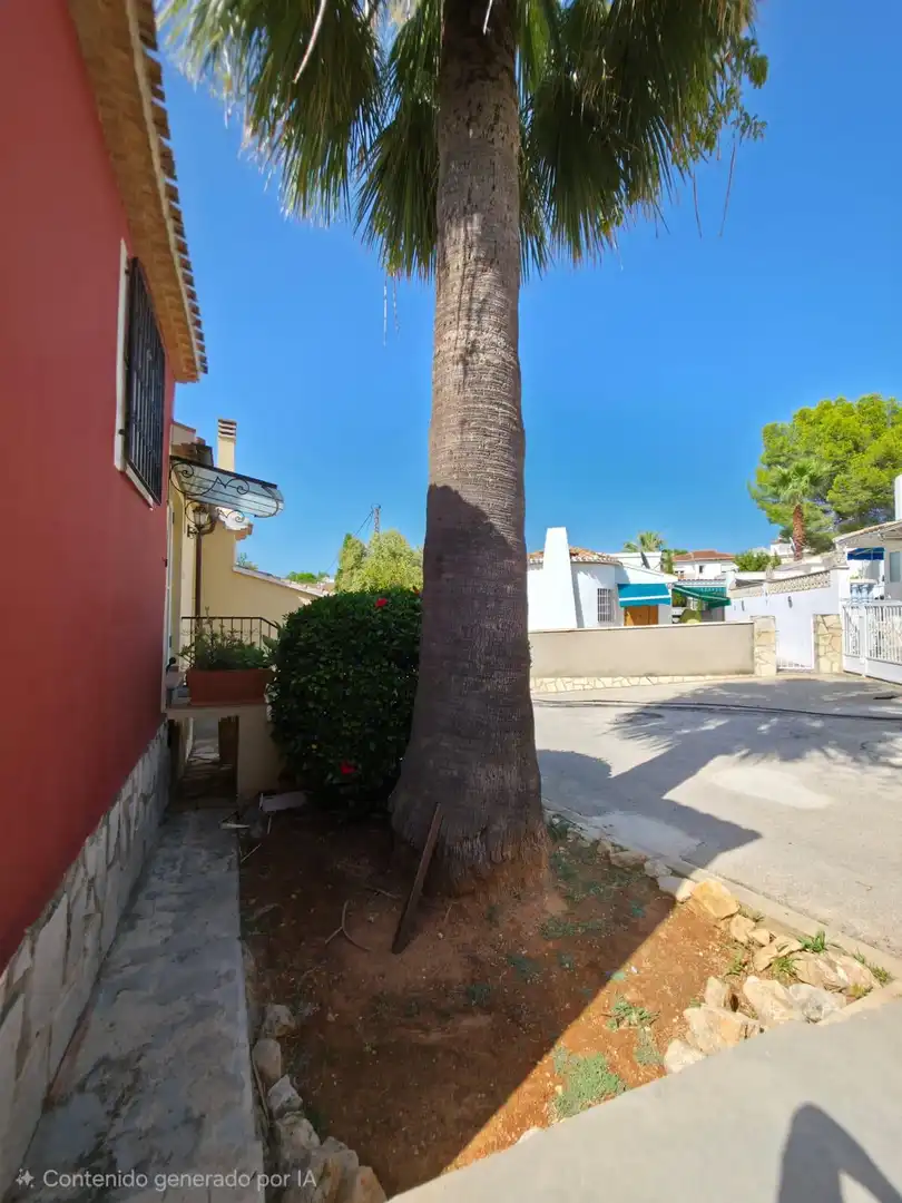 Semi-detached house with pool for sale in El Montgó, imagen 24