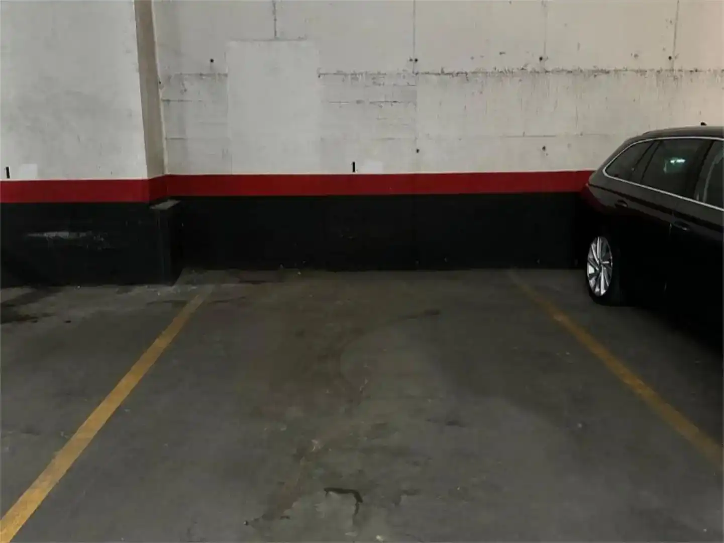 Parking of Garage for rent in Madrid