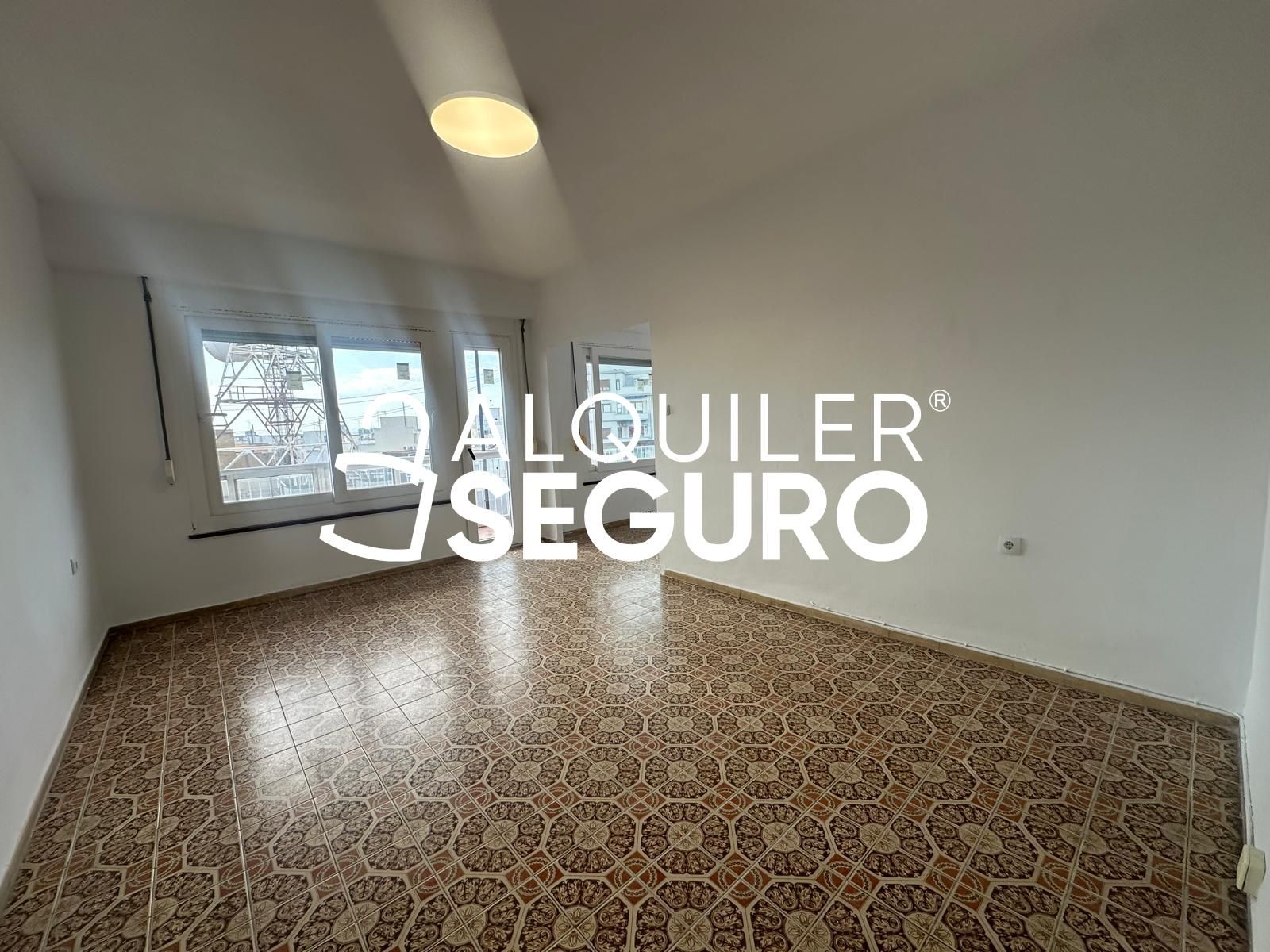 Vista exterior de Piso de alquiler en  Valencia Capital con Terraza