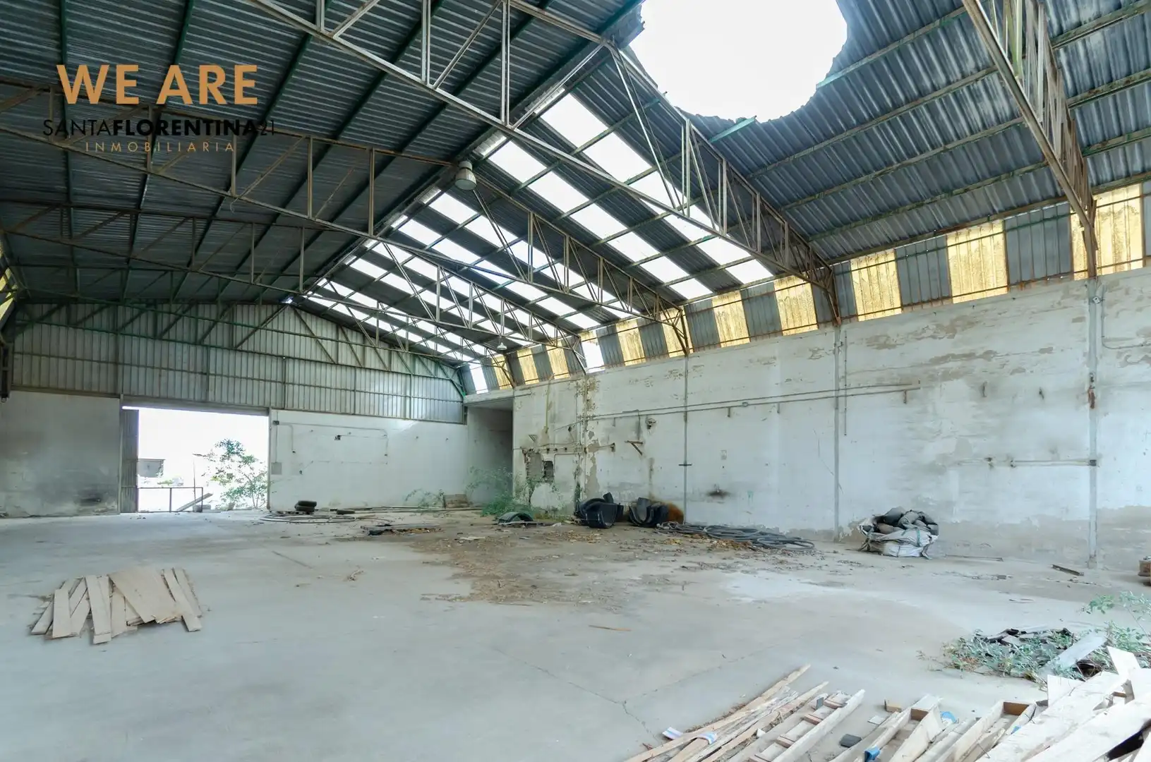 Nau industrial de lloguer en Cartagena