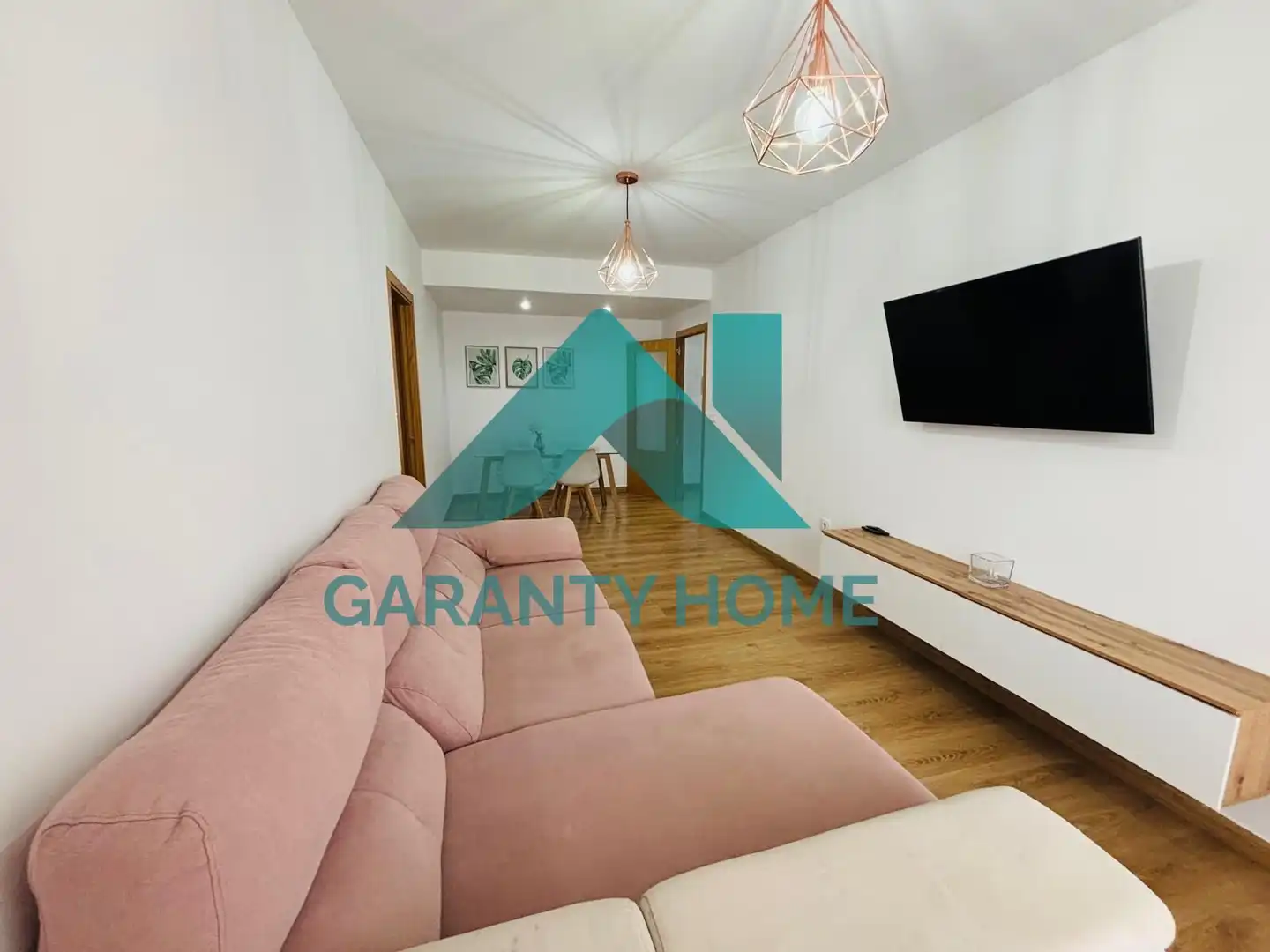Wohnzimmer von Wohnung zur Miete in Cáceres Capital mit Klimaanlage und Balkon