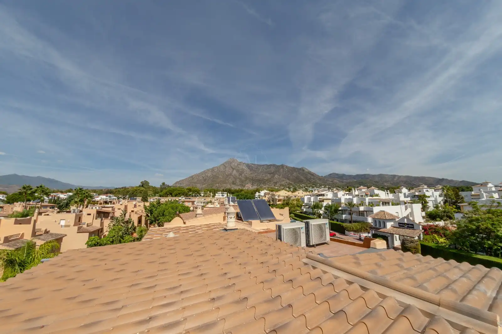 Exterior view of Detached homes for rent in Marbella  with Air Conditioner, Terrace and Storage room