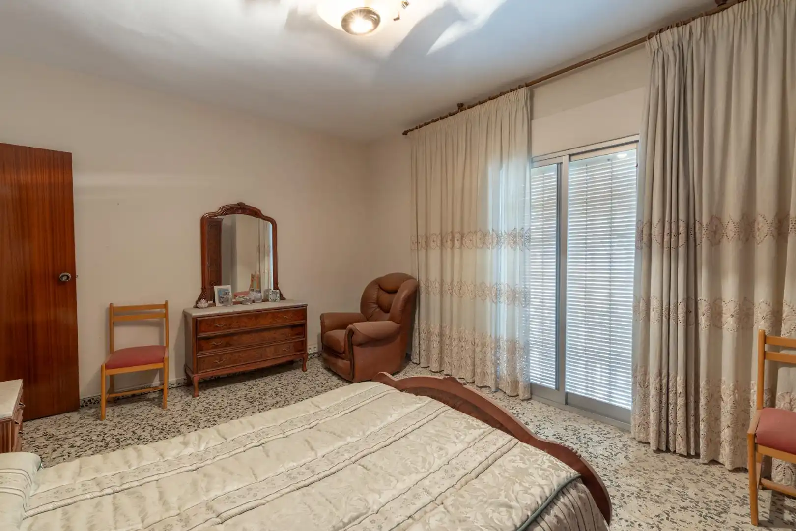 Schlafzimmer von Gebäude zum Verkauf in La Zubia Ciudad