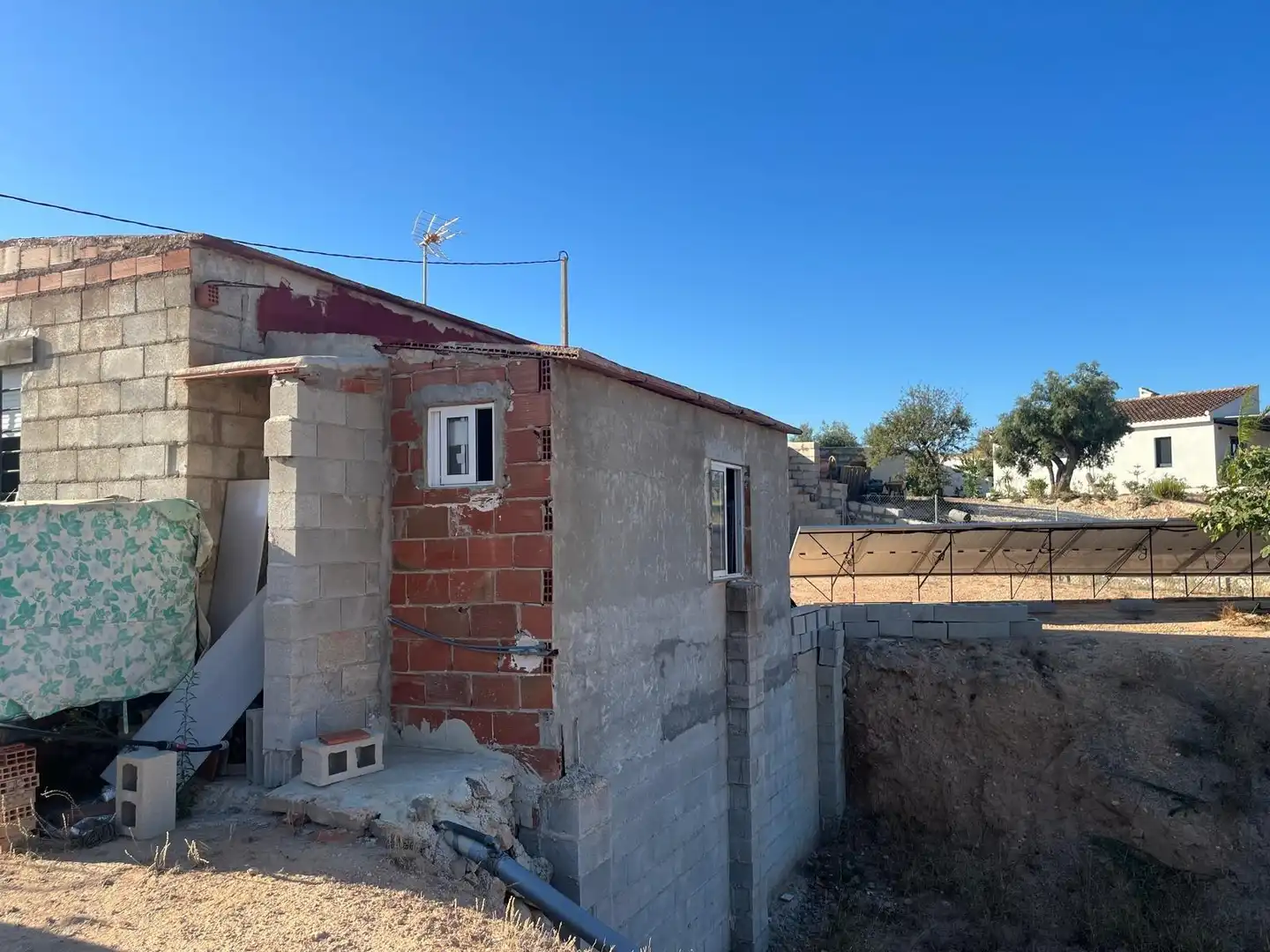 Vista exterior de Casa o xalet en venda en Orihuela amb Jardí privat, Terrassa i Traster