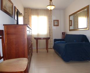Dormitori de Apartament de lloguer en Málaga Capital amb Aire condicionat, Moblat i Rentadora