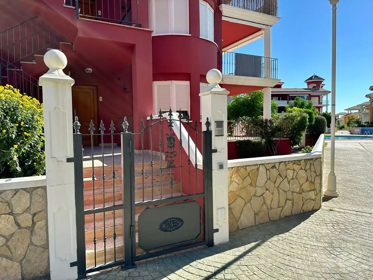 Exterior view of Apartments for sale in Peñíscola / Peníscola  with Air Conditioner, Heating and Private garden