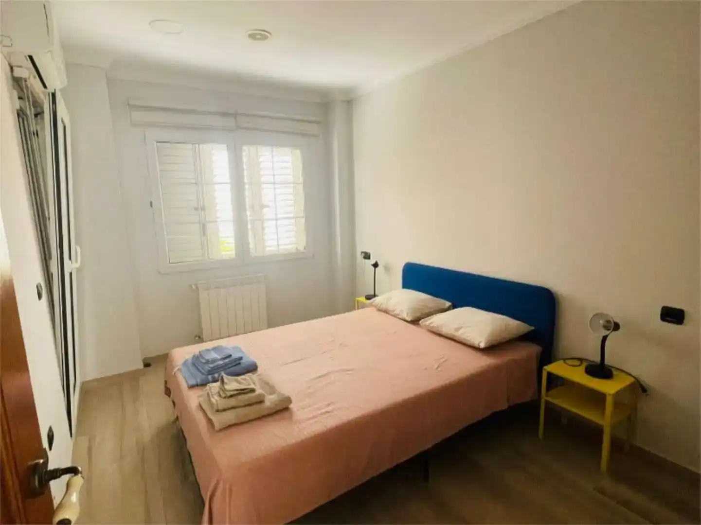 Dormitori de Casa o xalet de lloguer en Castellón de la Plana / Castelló de la Plana amb Aire condicionat, Jardí privat i Parquet