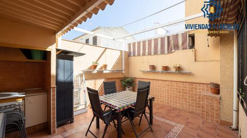 Foto 2 de Casa adosada en venta en Avenida de San Marcos, San Francisco - Chorillo, Las Gabias