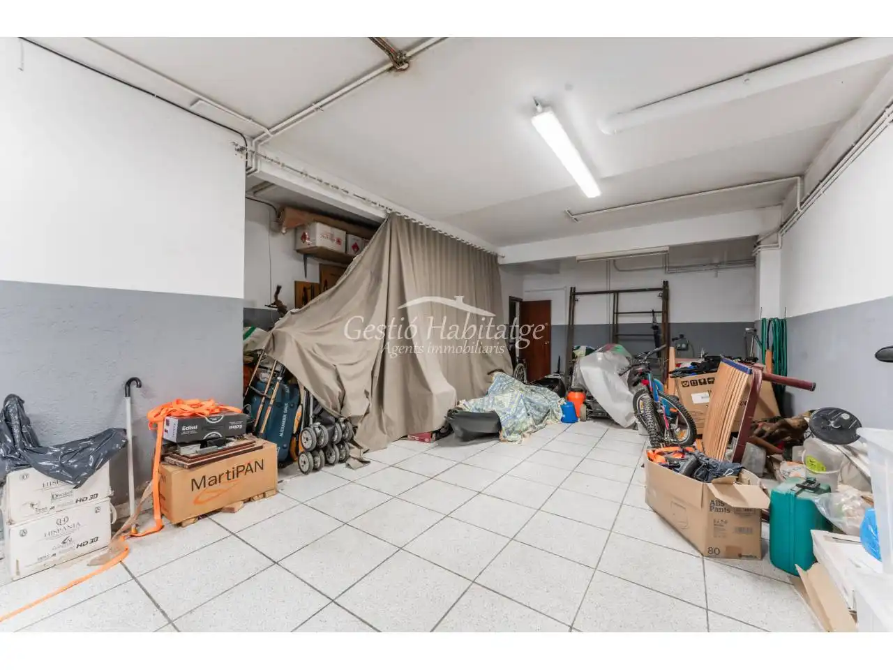 Casa adosada en venda en Canovelles amb Aire condicionat, Calefacció i Terrassa