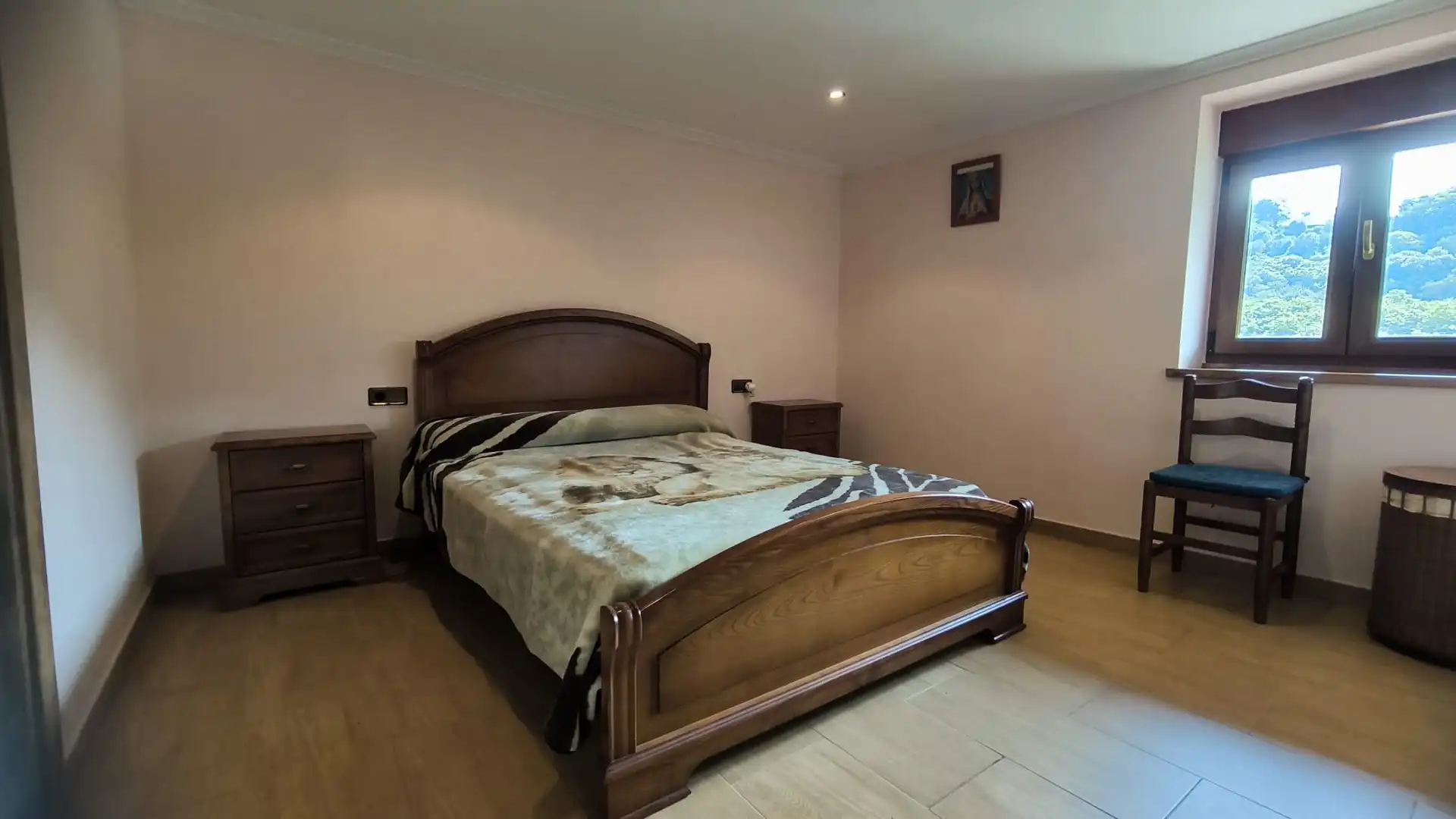 Habitación de Finca rústica en venta en Aizarnazabal con Calefacción, Terraza y Amueblado