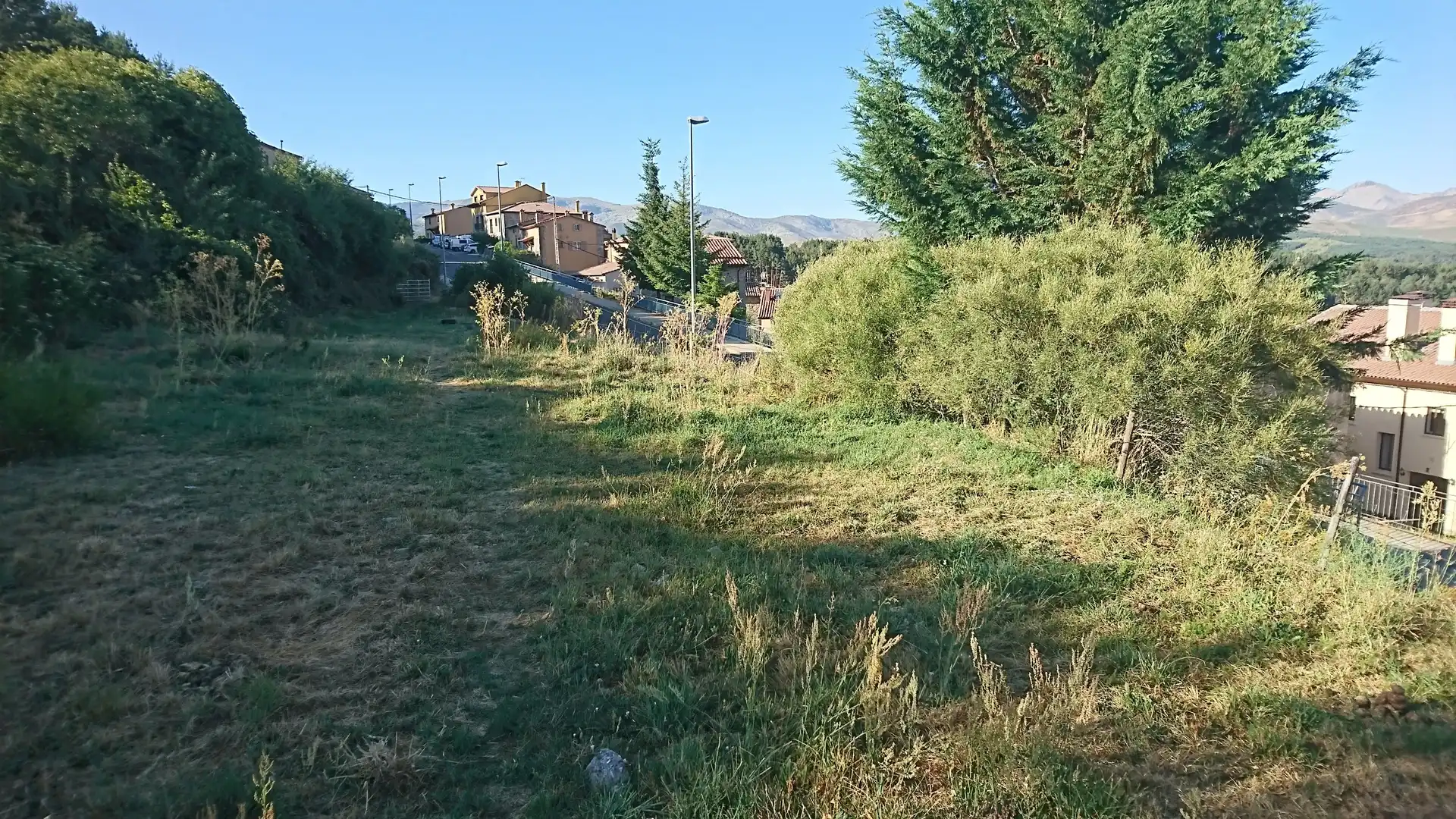 Terreni e lotti in vendita a Hoyos del Espino, imagen 2