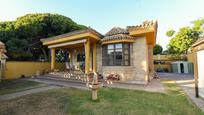 Jardí de Casa o xalet en venda en Chiclana de la Frontera amb Aire condicionat, Calefacció i Jardí privat