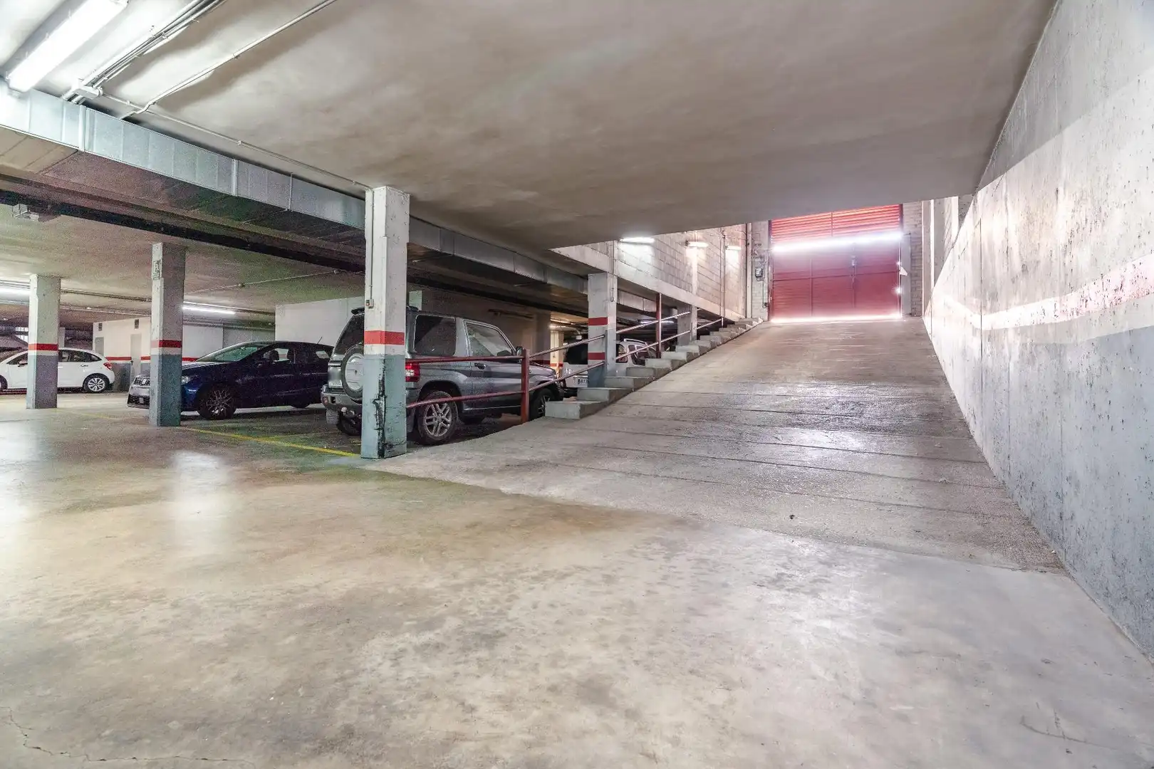 Parkplatz von Dachboden zum Verkauf in El Vendrell mit Heizung, Parkett und Terrasse
