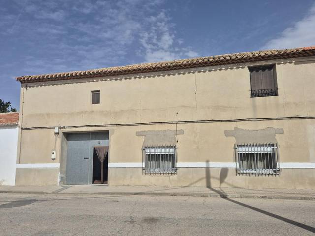 Finca rústica en Venta en Arenales de San Gregorio