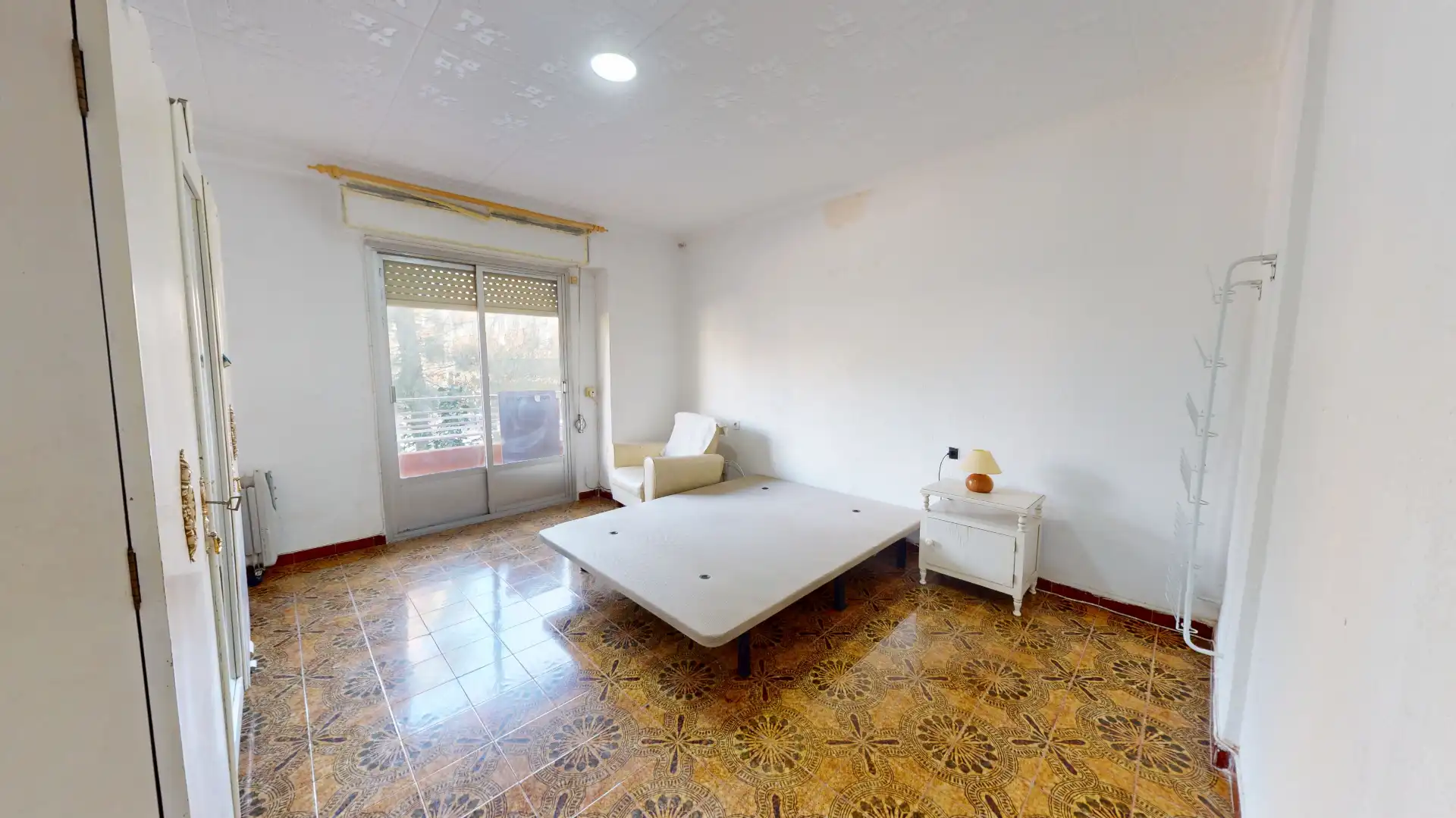 Habitación de Piso en venta en Elda
