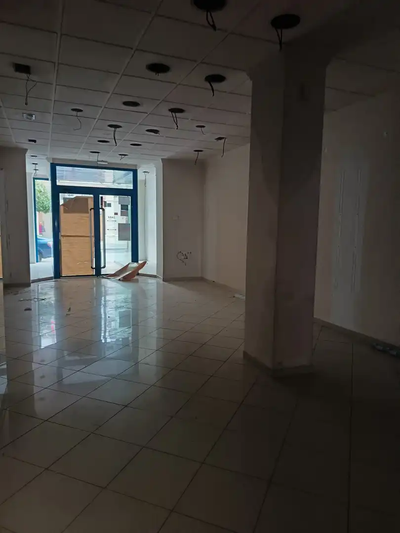 Locale commerciale in affitto a Loja, imagen 4