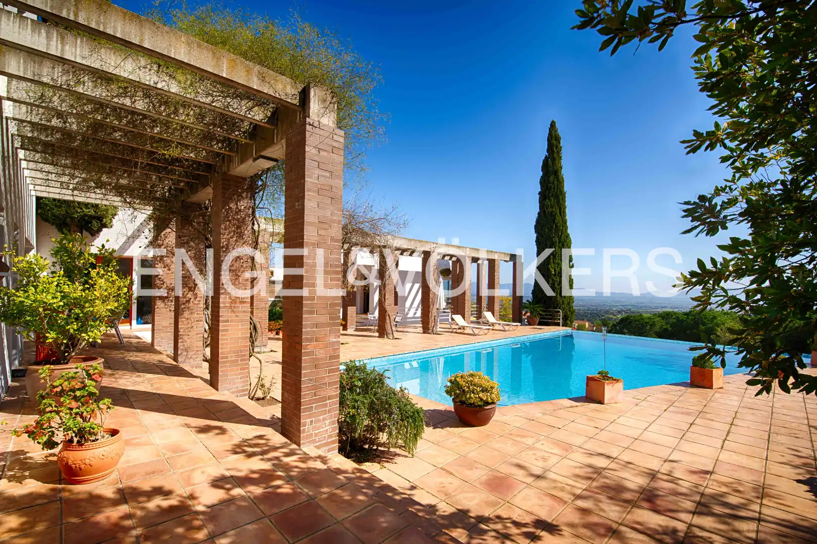 Swimming pool of Houses for sale in Llers  with Heating, Private garden and Terrace