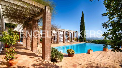 Casa de lujo en Llers (Alt Empordà) con vistas 360º, piscina y apartamento independiente - EXCLUSIVA