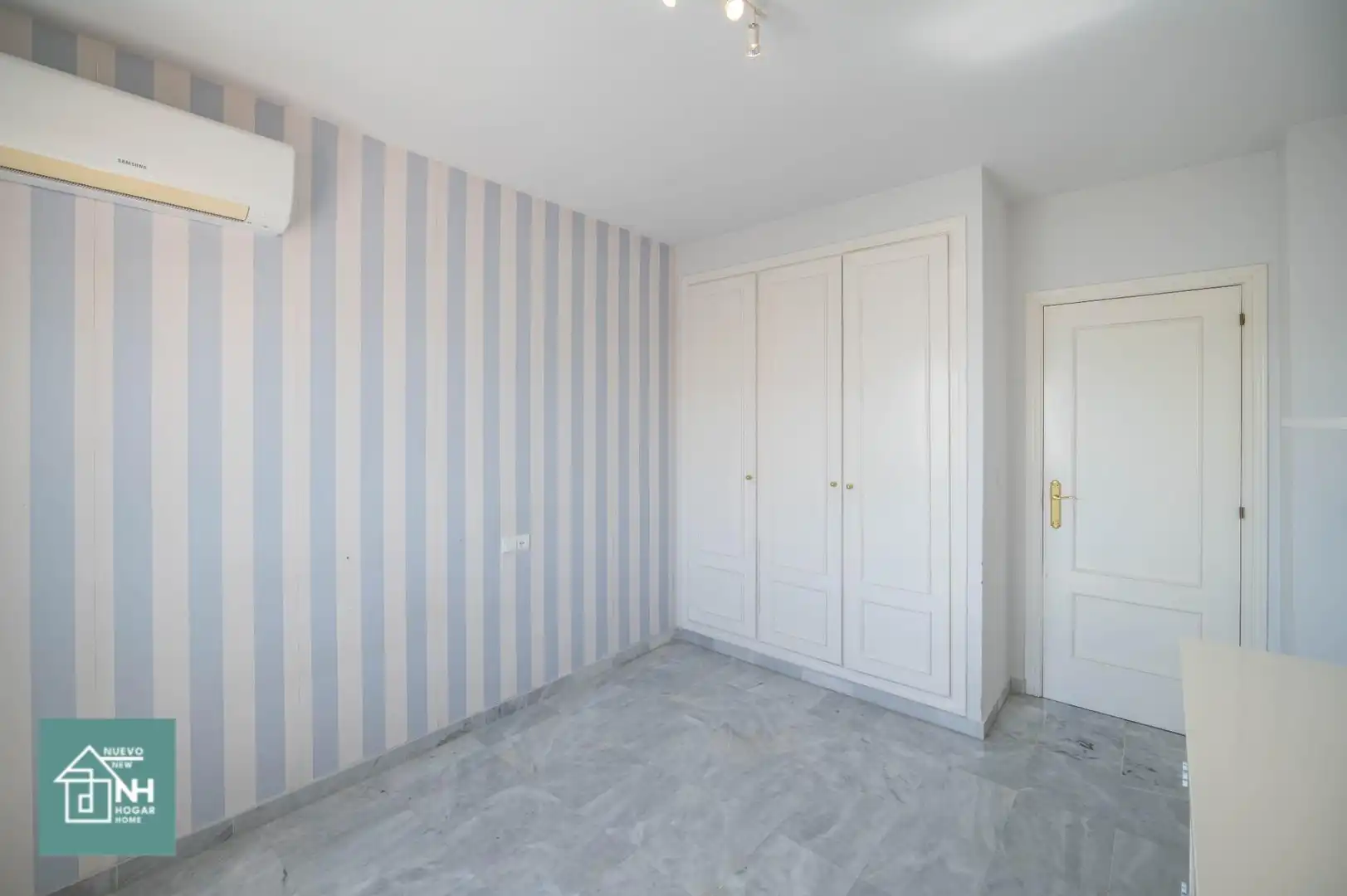 Casa a schiera con piscina in vendita a LEVANTE (C.A. II), imagen 19