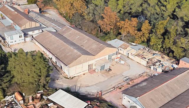 Nave industrial en Alquiler en Carrer Campoamor en Serraparera
