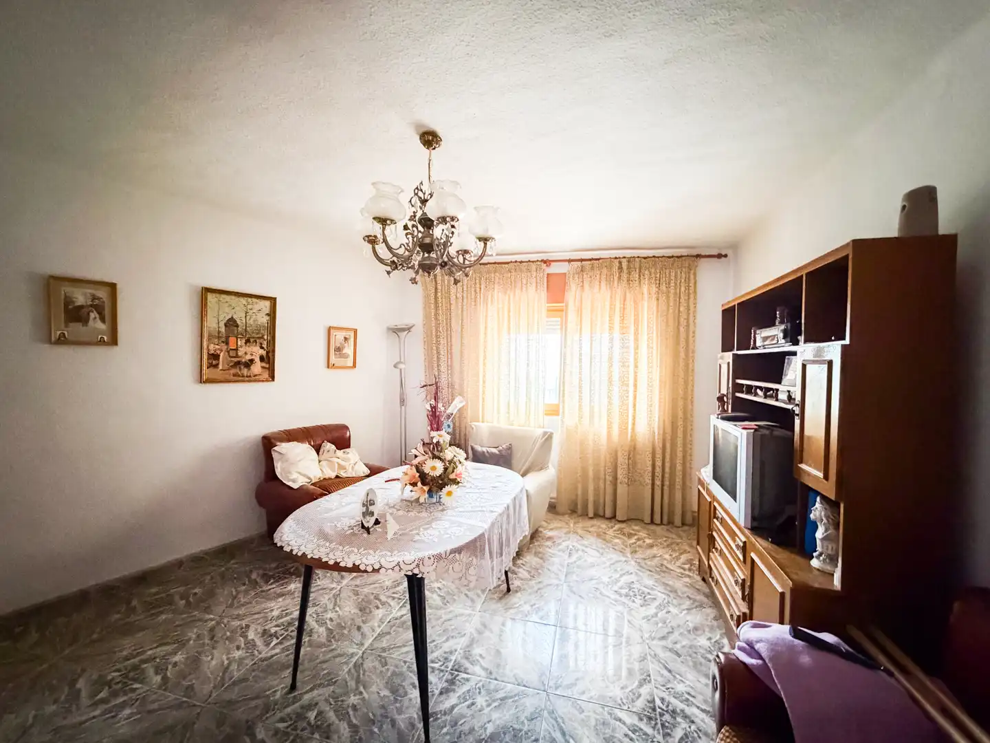 Living room of Houses for sale in Baza  with Terrace, Furnished and Balcony