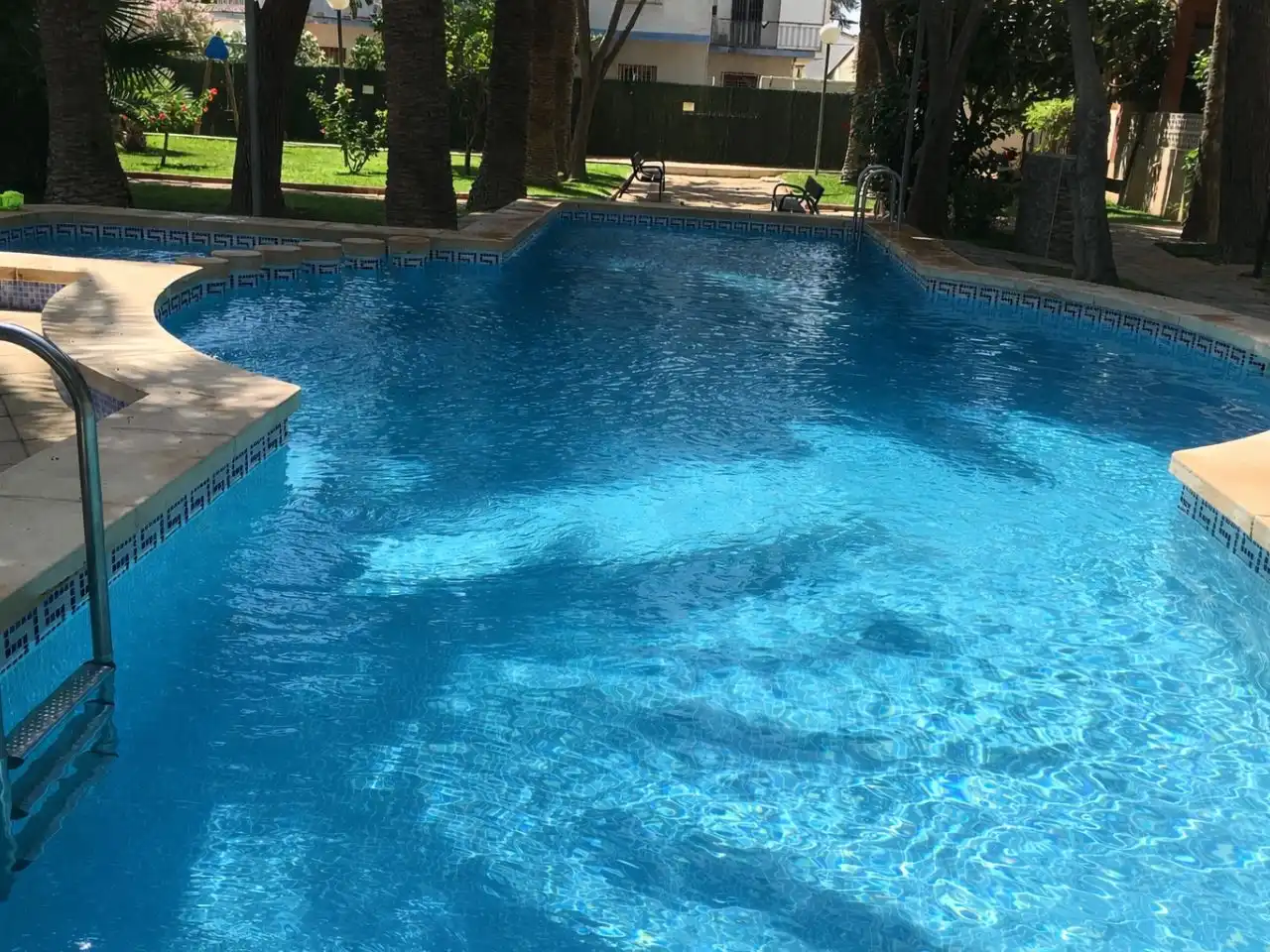 Schwimmbecken von Wohnungen zur Miete in Santiago de la Ribera